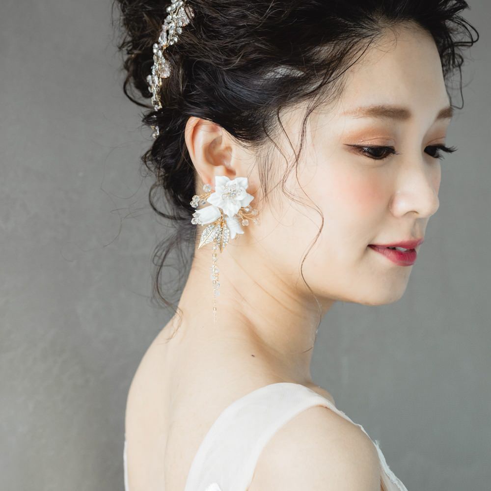 【イヤリング】ブライダルイヤリング 小枝イヤリング ビジュー ゴールド n1 【結婚式 ピアス イヤリング】