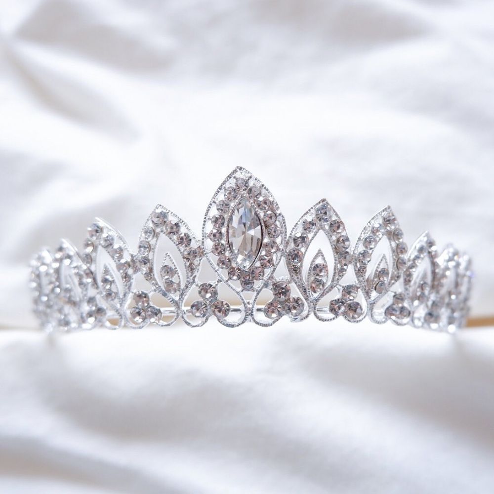 【ヘッドドレス】ティアラ ビジュー ブライダルヘッドドレス シルバー n3 【結婚式 ヘアアクセサリー】