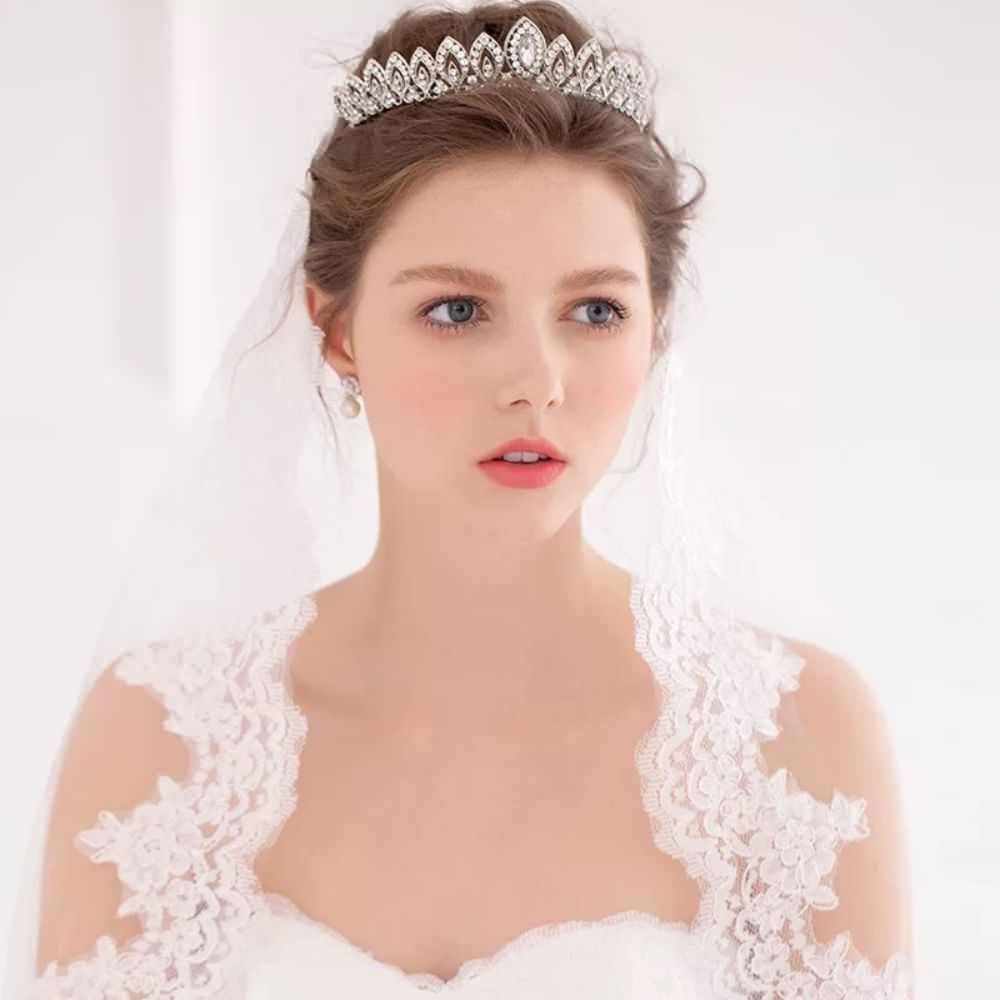 【ヘッドドレス】ティアラ ビジュー ブライダルヘッドドレス シルバー n3 【結婚式 ヘアアクセサリー】