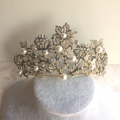 【ヘッドドレス】Luxe ブライダルティアラ 【結婚式 ヘアアクセサリー】