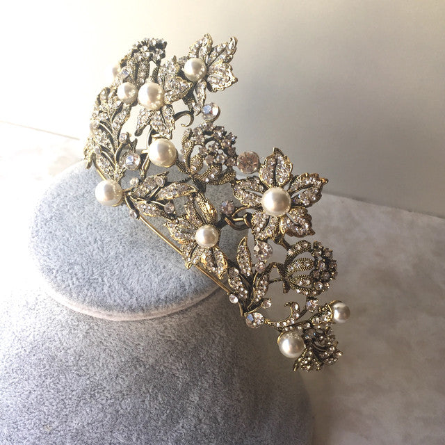 【ヘッドドレス】Luxe ブライダルティアラ 【結婚式 ヘアアクセサリー】