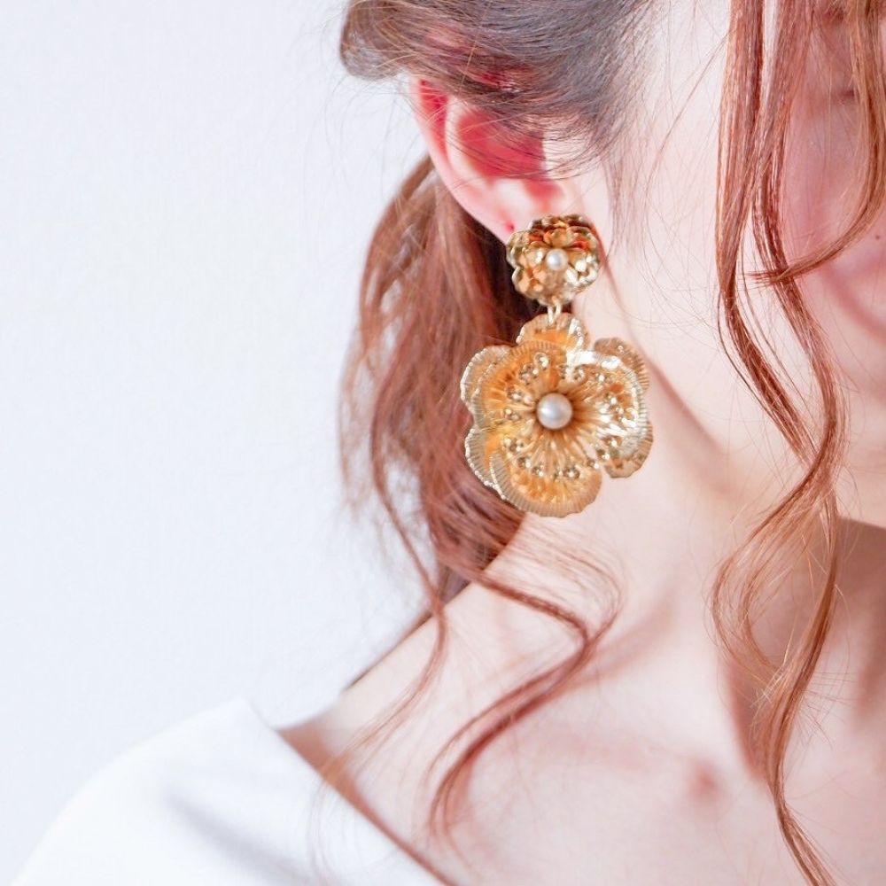 【ピアス】ブライダルピアス アンティークピアス パール フラワー ゴールド n6 【結婚式 ピアス イヤリング】