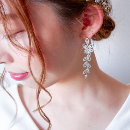 【ピアス】ビジュー ウェディング ブライダルピアス n8 【結婚式 ピアス イヤリング】