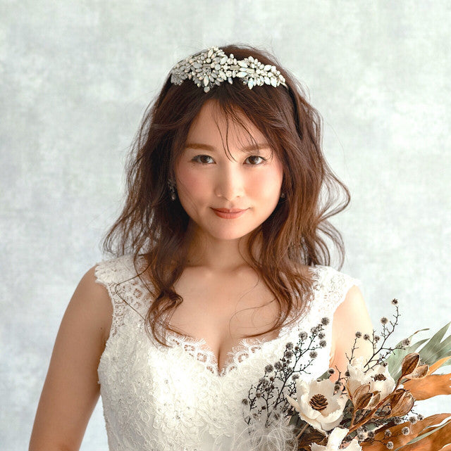 【ヘッドドレス】レンタル3泊4日ジェニーパッカム/イカット ホワイトオパール(Jenny Packham/Ikat/white opal) 【結婚式 ヘアアクセサリー レンタル】