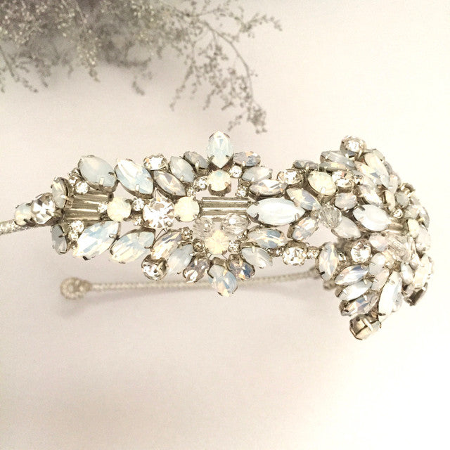 【ヘッドドレス】レンタル3泊4日ジェニーパッカム/イカット ホワイトオパール(Jenny Packham/Ikat/white opal) 【結婚式 ヘアアクセサリー レンタル】