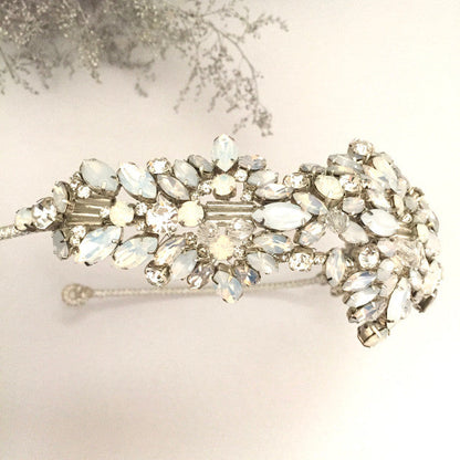 【ヘッドドレス】レンタル3泊4日ジェニーパッカム/イカット ホワイトオパール(Jenny Packham/Ikat/white opal) 【結婚式 ヘアアクセサリー レンタル】