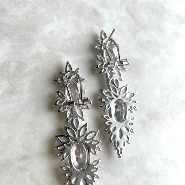 【ピアス・イヤリング】Adorer ジルコニアブライダルピアス 【結婚式 ピアス イヤリング】