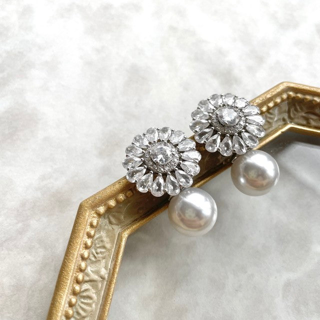 【ピアス・イヤリング】Tournesol ジルコニアブライダルピアス 【結婚式 ピアス イヤリング】