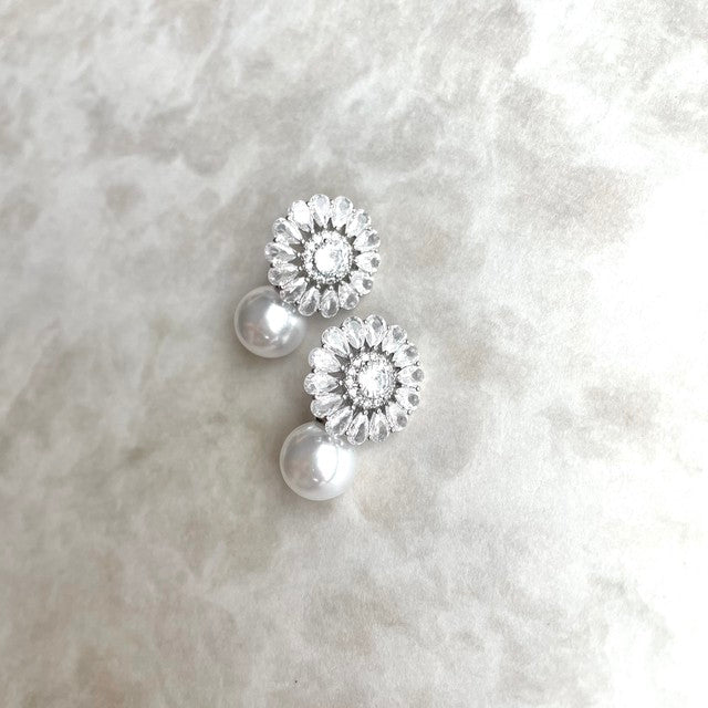 【ピアス・イヤリング】Tournesol ジルコニアブライダルピアス 【結婚式 ピアス イヤリング】