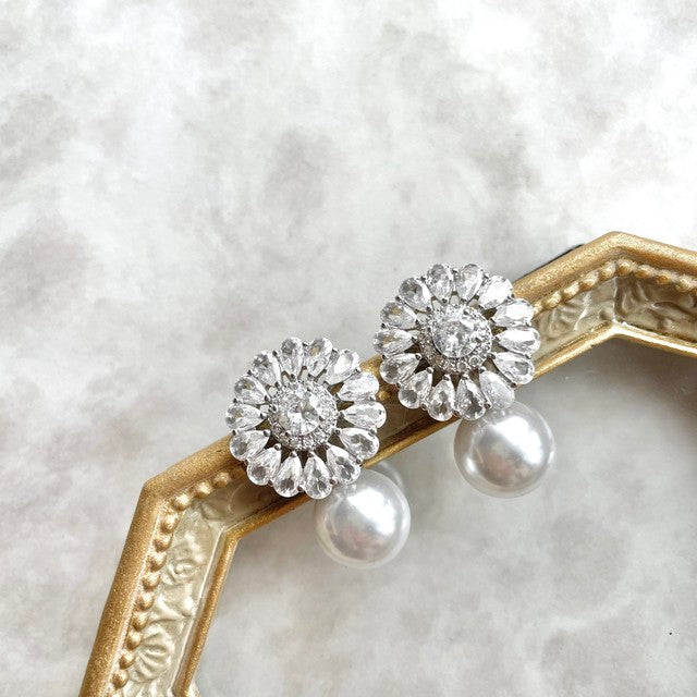 【ピアス・イヤリング】Tournesol ジルコニアブライダルピアス 【結婚式 ピアス イヤリング】