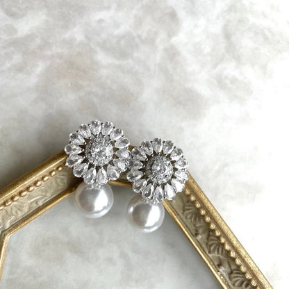 【ピアス・イヤリング】Tournesol ジルコニアブライダルピアス 【結婚式 ピアス イヤリング】