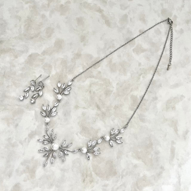 Jardin ジルコニアブライダルネックレス&ピアスセット 【結婚式 アクセサリーセット】