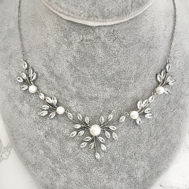 Jardin ジルコニアブライダルネックレス&ピアスセット 【結婚式 アクセサリーセット】