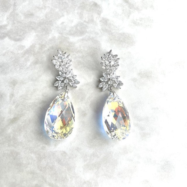 【ピアス・イヤリング】オリジナル商品 / Sort ジルコニアブライダルピアス 【結婚式 ピアス イヤリング】