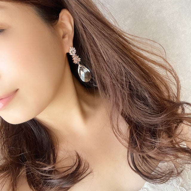 【ピアス・イヤリング】オリジナル商品 / Sort ジルコニアブライダルピアス 【結婚式 ピアス イヤリング】