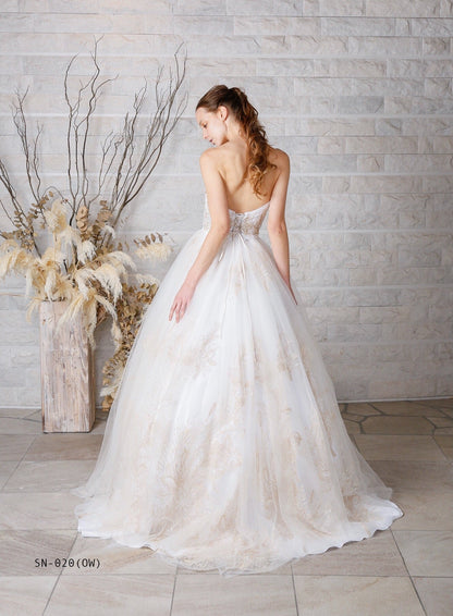 カミラ ST-020(OW)【ウェディングドレスレンタル】