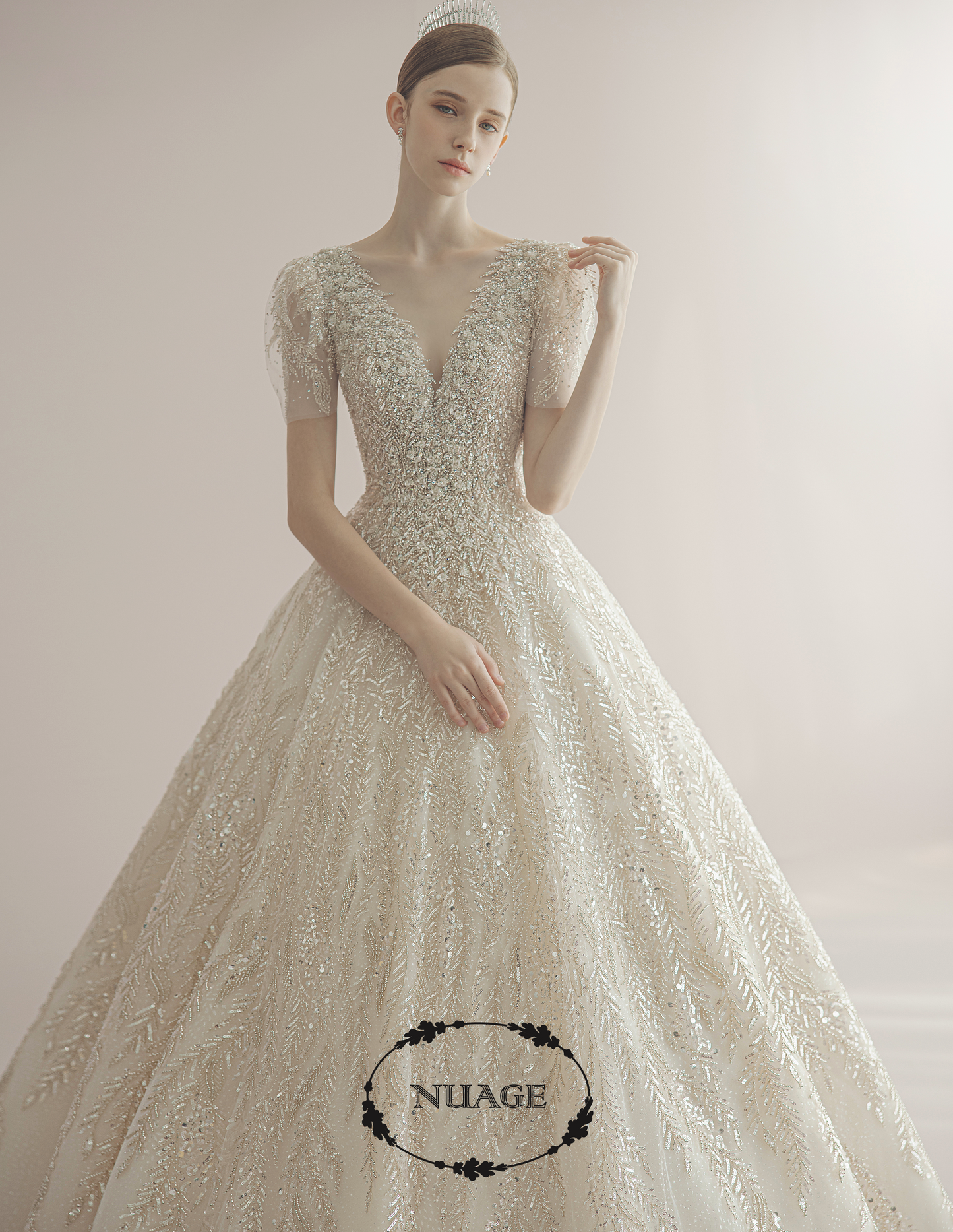 レヴィ【ウェディングドレスレンタル】