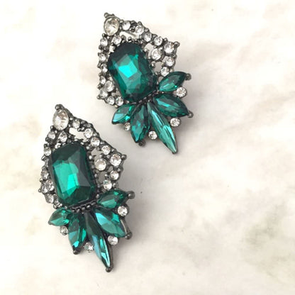 【ピアス・イヤリング】Danse ビジューピアス/ブライダルアクセサリー 【結婚式 ピアス イヤリング】