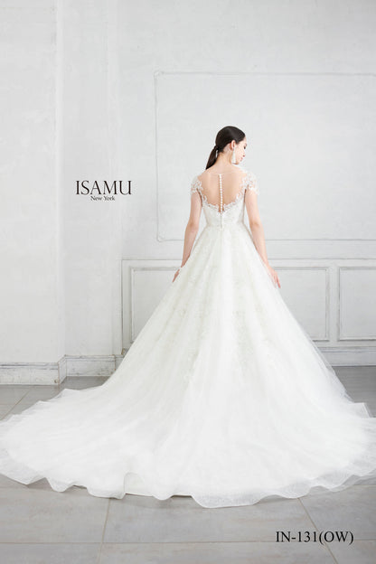 ソヨン IN-131(OW)【ウェディングドレスレンタル】