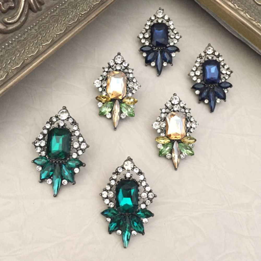 【ピアス・イヤリング】Danse ビジューピアス/ブライダルアクセサリー 【結婚式 ピアス イヤリング】