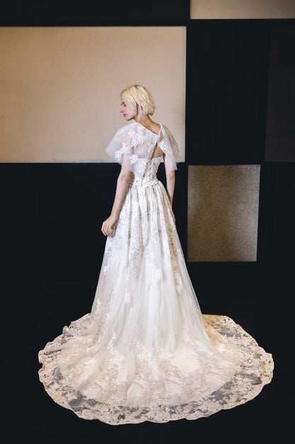 セイラ AS1021 【ウェディングドレスレンタル】