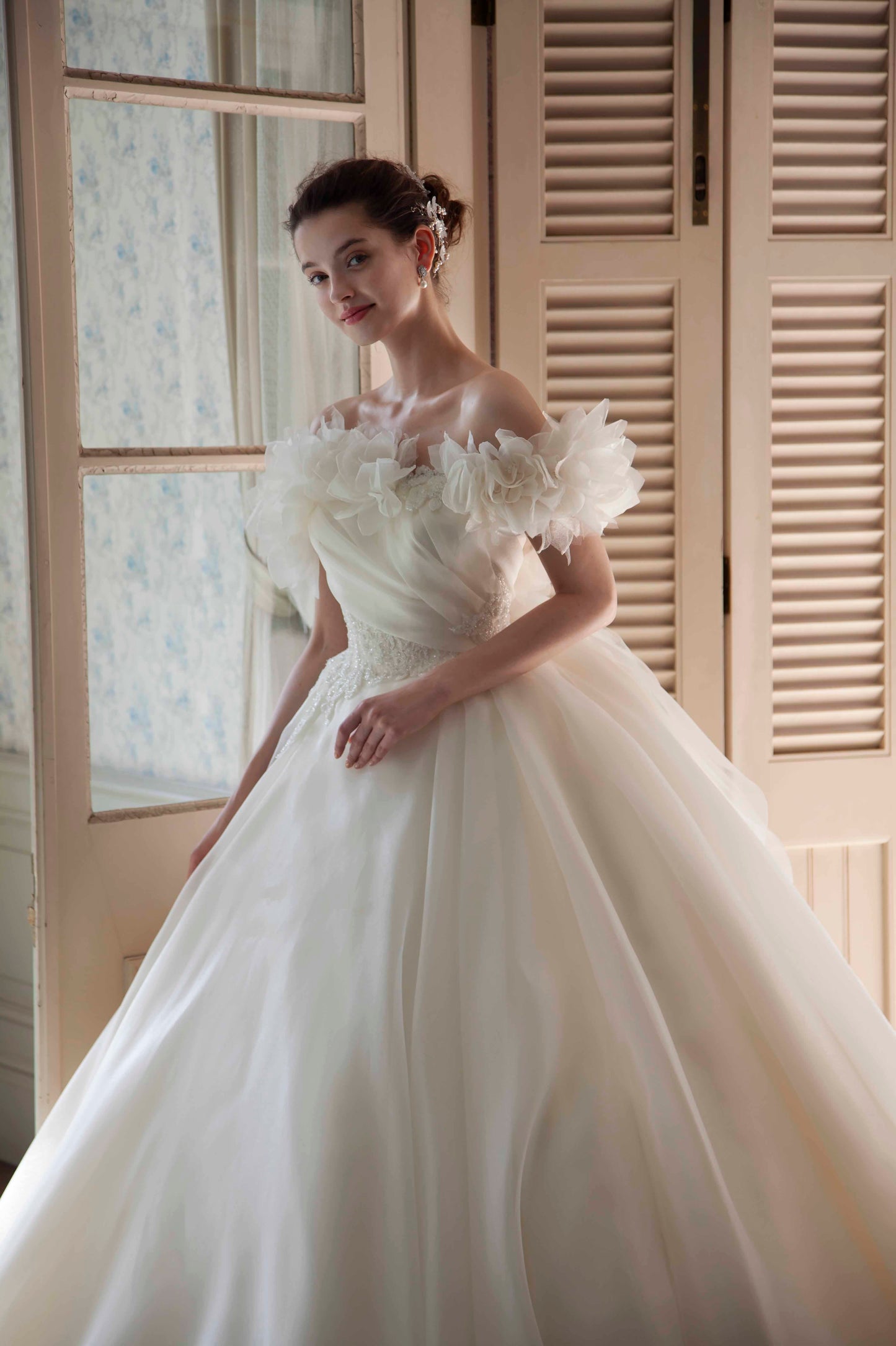 オリビア sCB-118【ウェディングドレスレンタル】