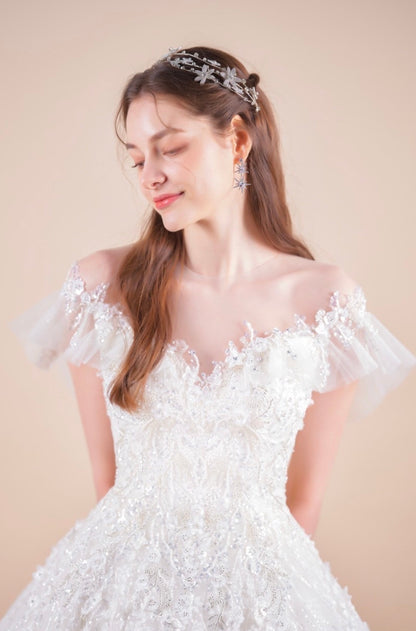 スミン IRIS2111【ウェディングドレスレンタル】