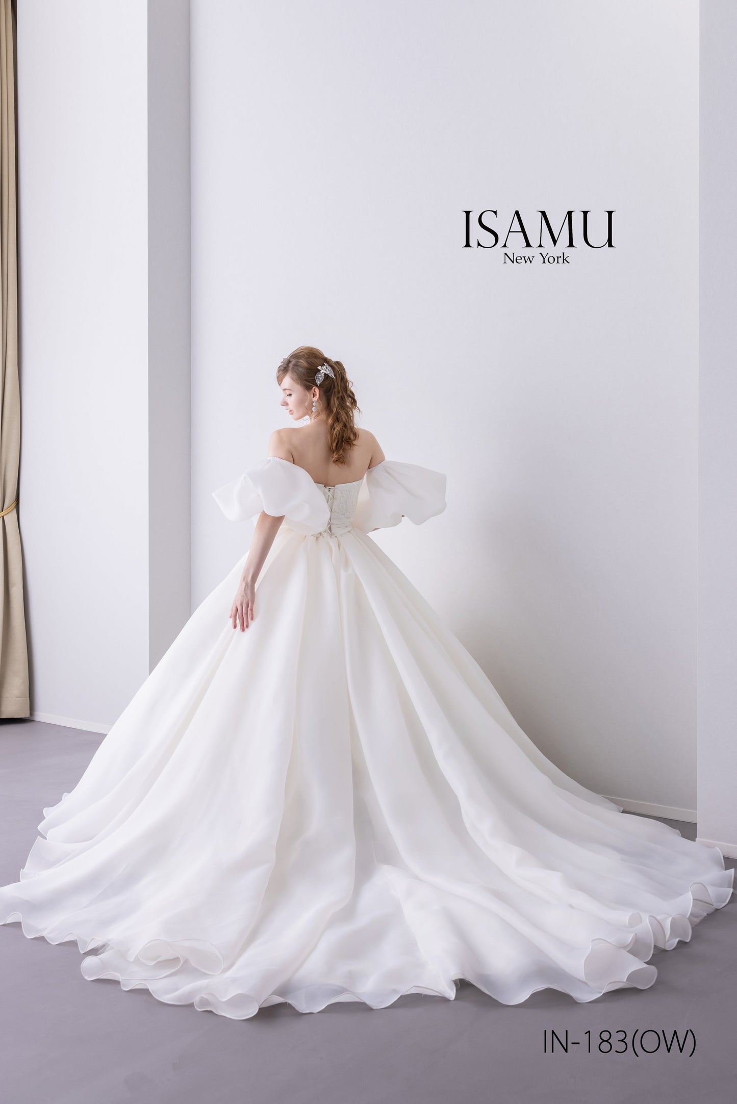 アイナ IN-183(OW)【ウェディングドレスレンタル】