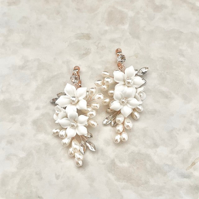 【ピアス・イヤリング】joli 小枝アクセサリーイヤリング 【結婚式 ピアス イヤリング】