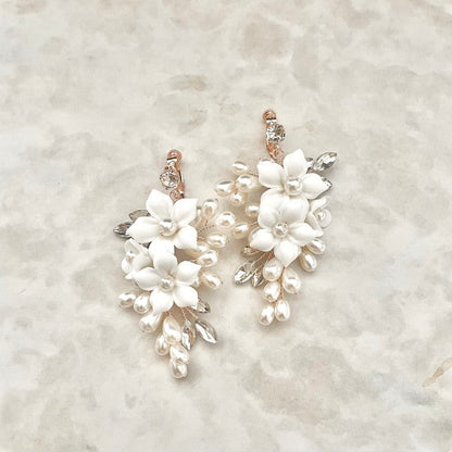 【ピアス・イヤリング】joli 小枝アクセサリーイヤリング 【結婚式 ピアス イヤリング】