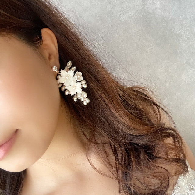 【ピアス・イヤリング】joli 小枝アクセサリーイヤリング 【結婚式　ピアス　イヤリング】