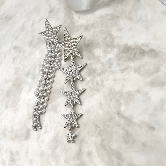 meteore アシンメトリースターピアス 【結婚式 ピアス イヤリング】