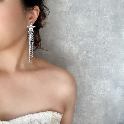 meteore アシンメトリースターピアス 【結婚式 ピアス イヤリング】