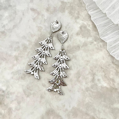 【ピアス・イヤリング】valser ロングブライダルピアス 【結婚式 ピアス イヤリング】