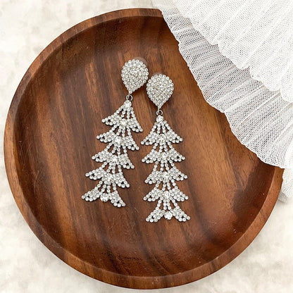 【ピアス・イヤリング】valser ロングブライダルピアス 【結婚式 ピアス イヤリング】