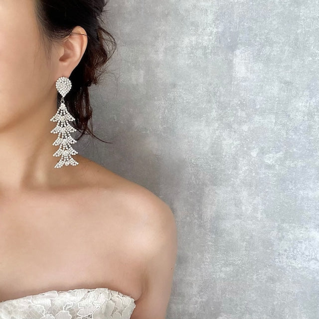 【ピアス・イヤリング】valser ロングブライダルピアス 【結婚式 ピアス イヤリング】