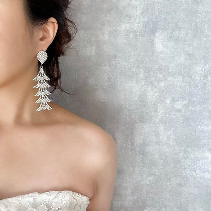 【ピアス・イヤリング】valser ロングブライダルピアス 【結婚式 ピアス イヤリング】