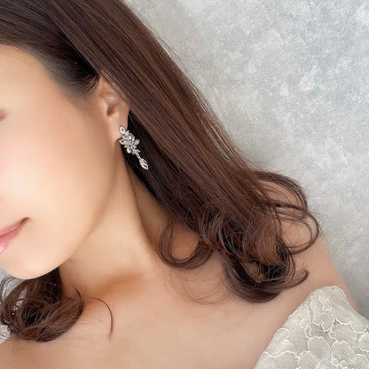 【ピアス・イヤリング】priere ジルコニアブライダルピアス 【結婚式 ピアス イヤリング】