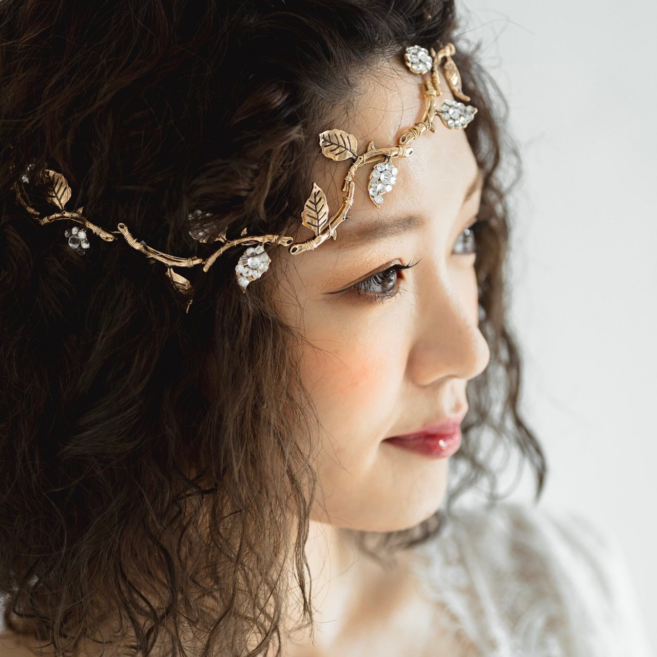 小枝カチューシャ ブライダルヘッドドレス ビジュー リーフ m11 【結婚式　ヘアアクセサリー】