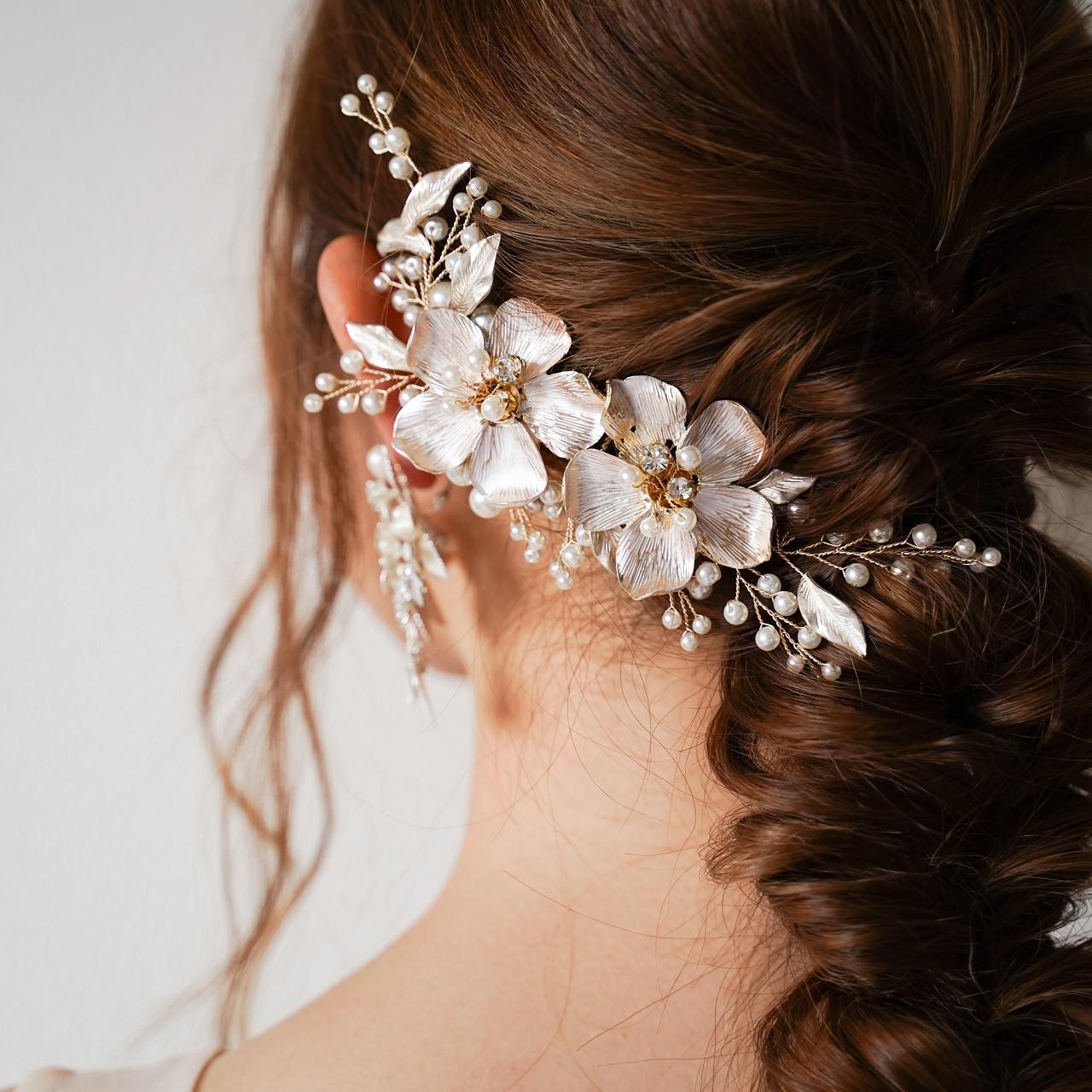 ヘッドコーム ブライダルヘッドドレス ビジュー パール フラワー m13 【結婚式 ヘアアクセサリー】