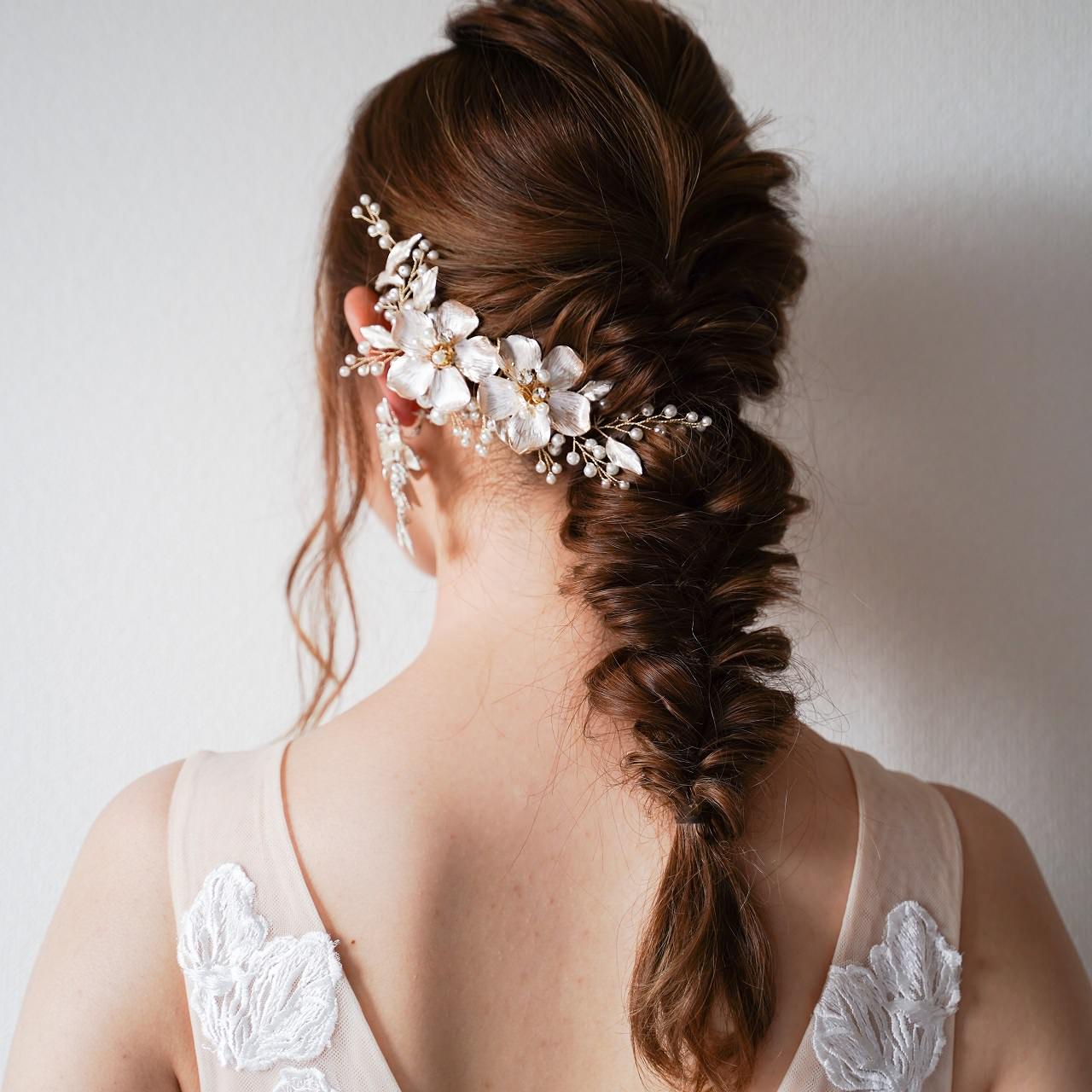 ヘッドコーム ブライダルヘッドドレス ビジュー パール フラワー m13 【結婚式 ヘアアクセサリー】