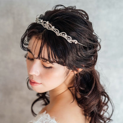 【ヘッドドレス】nala ブライダルビジューティアラ 【結婚式　ヘアアクセサリー】