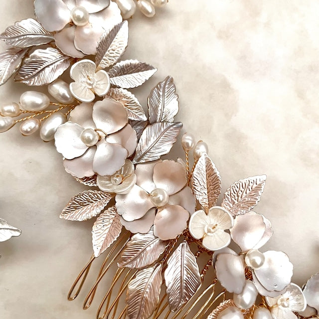 【ヘッドドレス】digne ブライダルヘッドアクセサリー 【結婚式 ヘアアクセサリー】