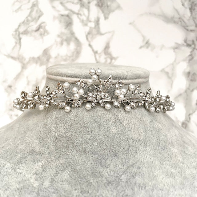 【ヘッドドレス】mieux ブライダルパールティアラ 【結婚式 ヘアアクセサリー】