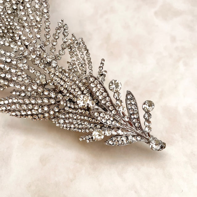 【ヘッドドレス】aile ビジューブライダルヘッドドレス 【結婚式 ヘアアクセサリー】