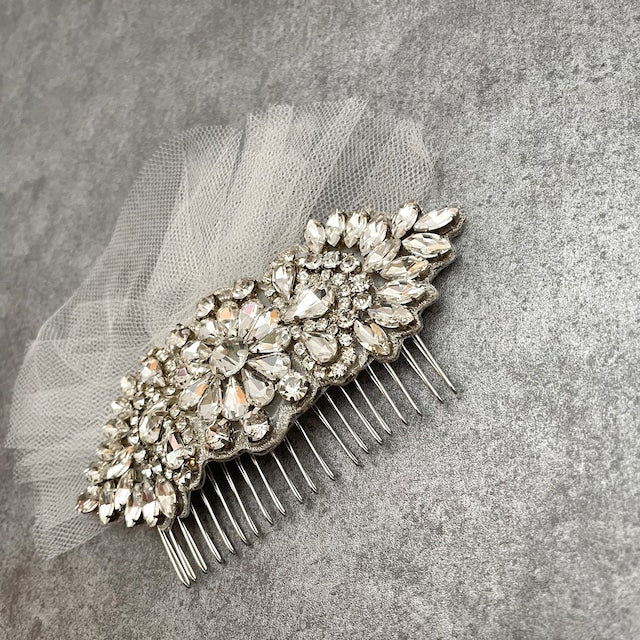 【ヘッドドレス】オリジナル商品 / tulleブライダルヘッドドレス 【結婚式 ヘアアクセサリー】