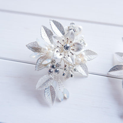 【イヤリング】ブライダルイヤリング 小枝イヤリング ビジュー シルバー m19 【結婚式 ピアス イヤリング】