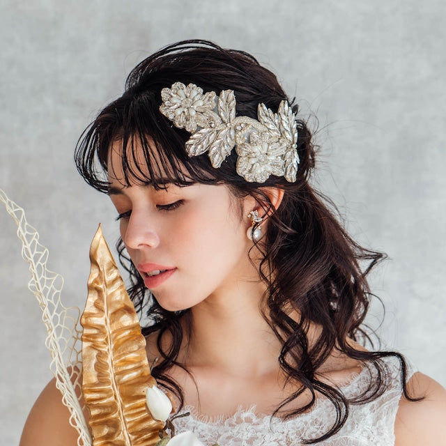 【ヘッドドレス】オリジナル商品 / papillon ビーズ刺繍ブライダルヘッドドレス 【結婚式　ヘアアクセサリー】