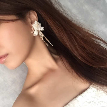 【ピアス・イヤリング】Lien ビジューウエディングイヤリング/ブライダルアクセサリー 【結婚式 ピアス イヤリング】