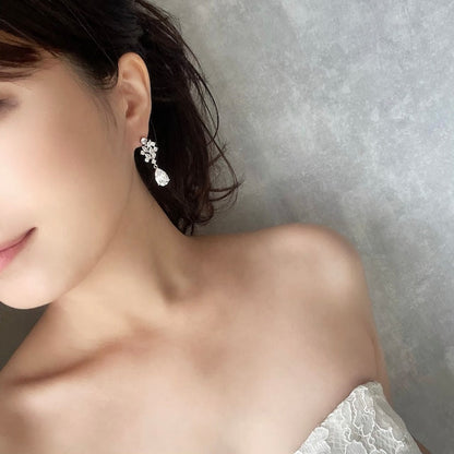 【ピアス・イヤリング】edelweiss ブライダルジルコニアピアス 【結婚式 ピアス イヤリング】
